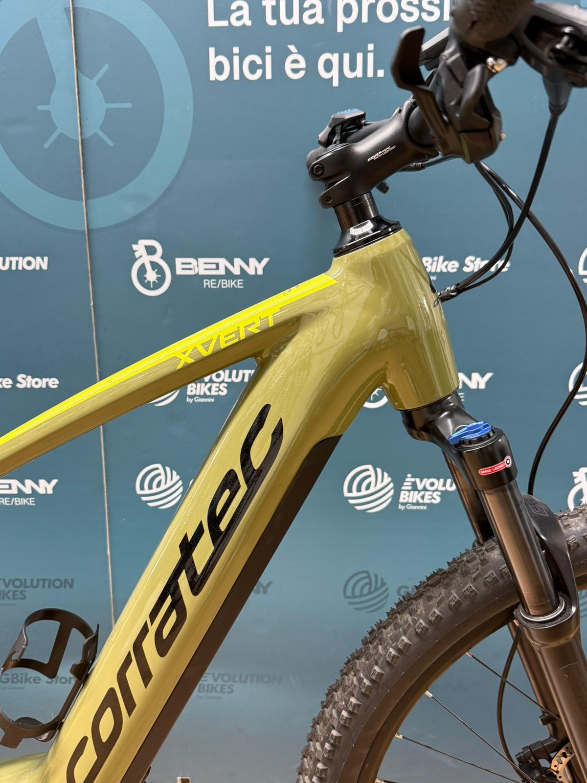 Corratec E-Power X-Vert LTD GENT 750 Wh, rozmiar 44 - test demonstracyjny