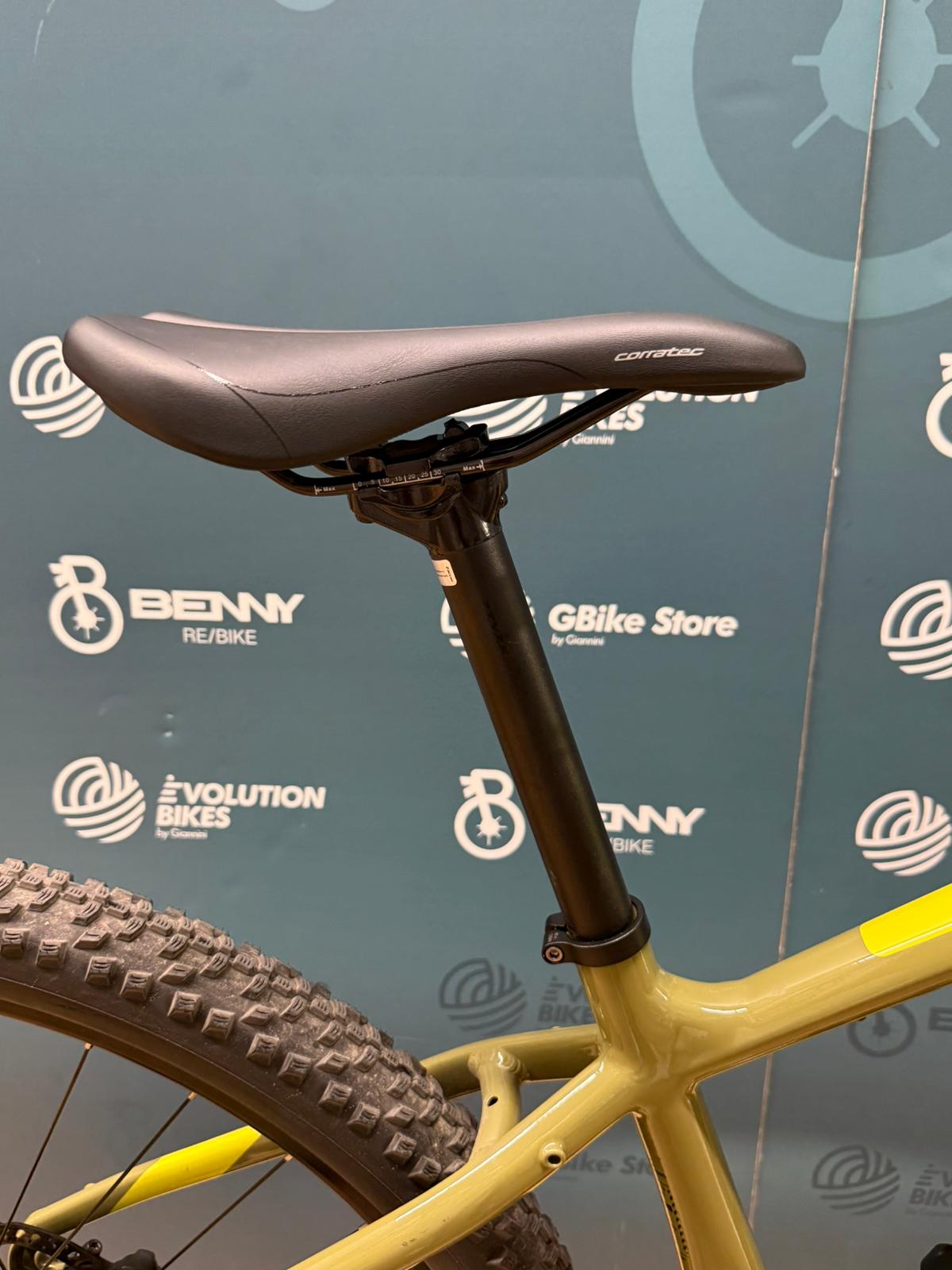 Corratec E-Power X-Vert LTD GENT 750 Wh, rozmiar 44 - test demonstracyjny