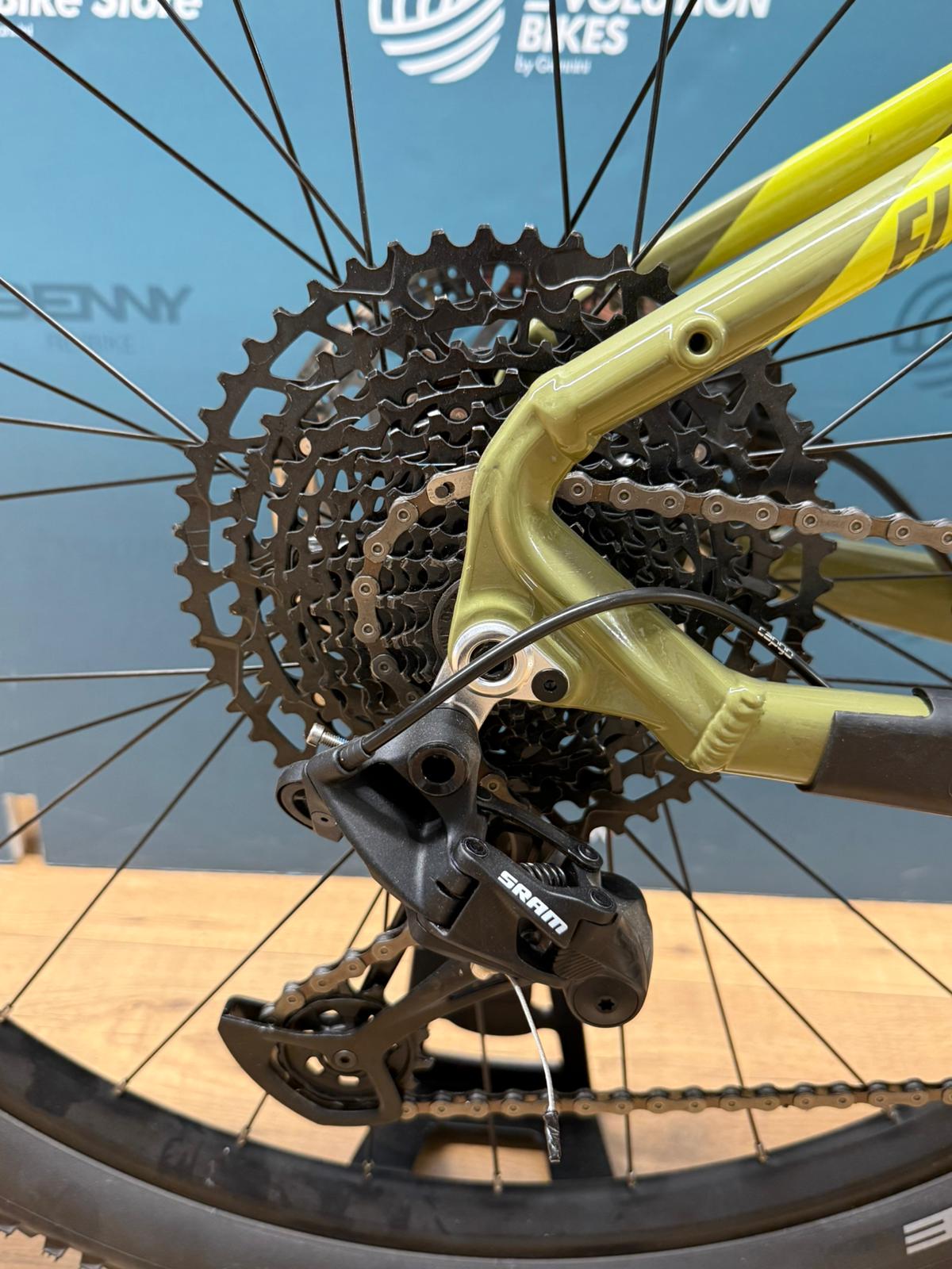 Corratec E-Power X-Vert LTD GENT 750 Wh, rozmiar 44 - test demonstracyjny