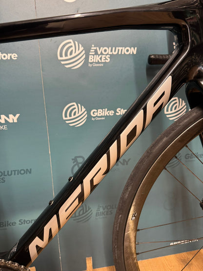 Merida Scultura 8000 Ultegra Di2 12v Size M - Used