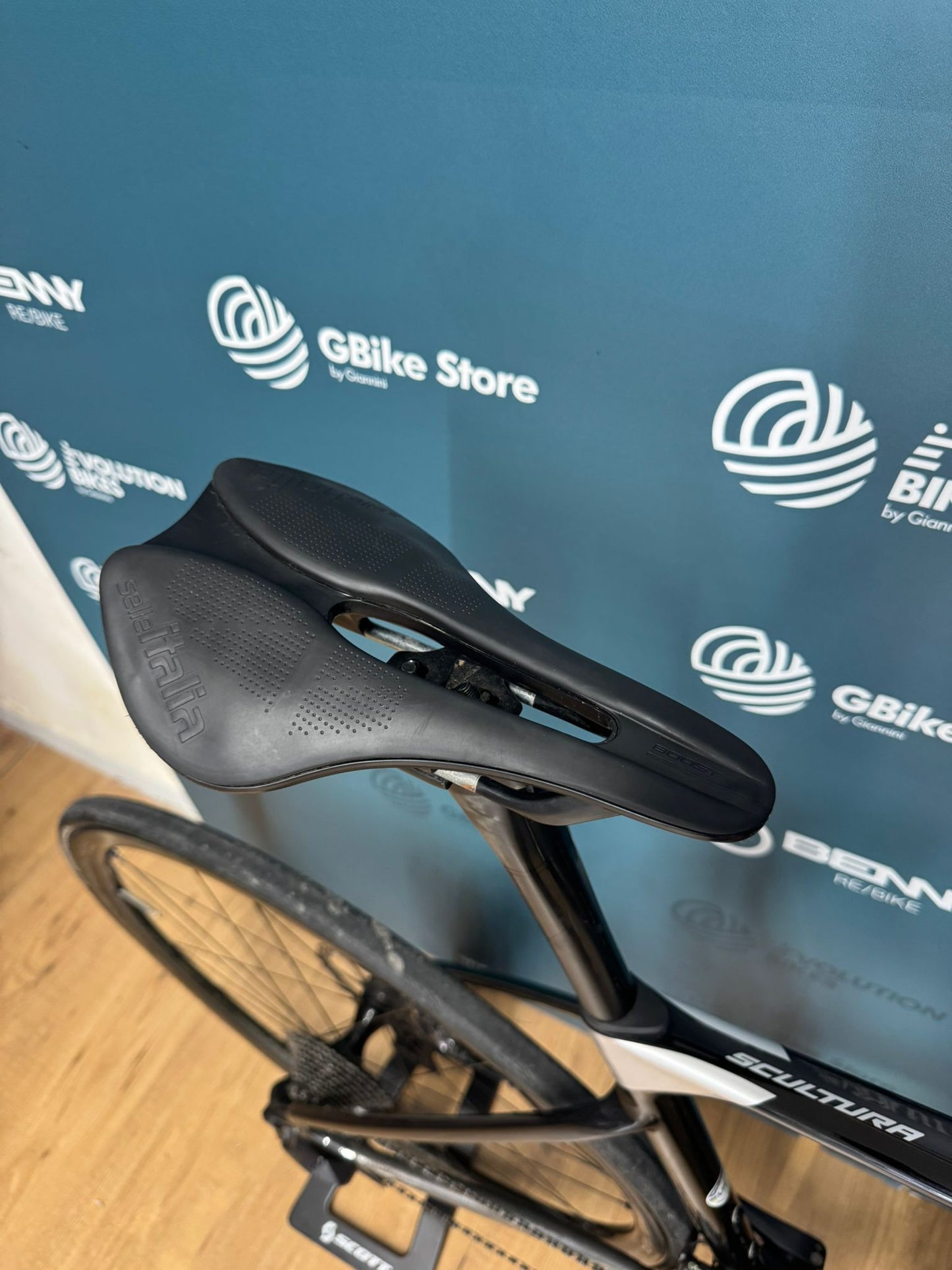 Merida Scultura 8000 Ultegra Di2 12v Size M - Used