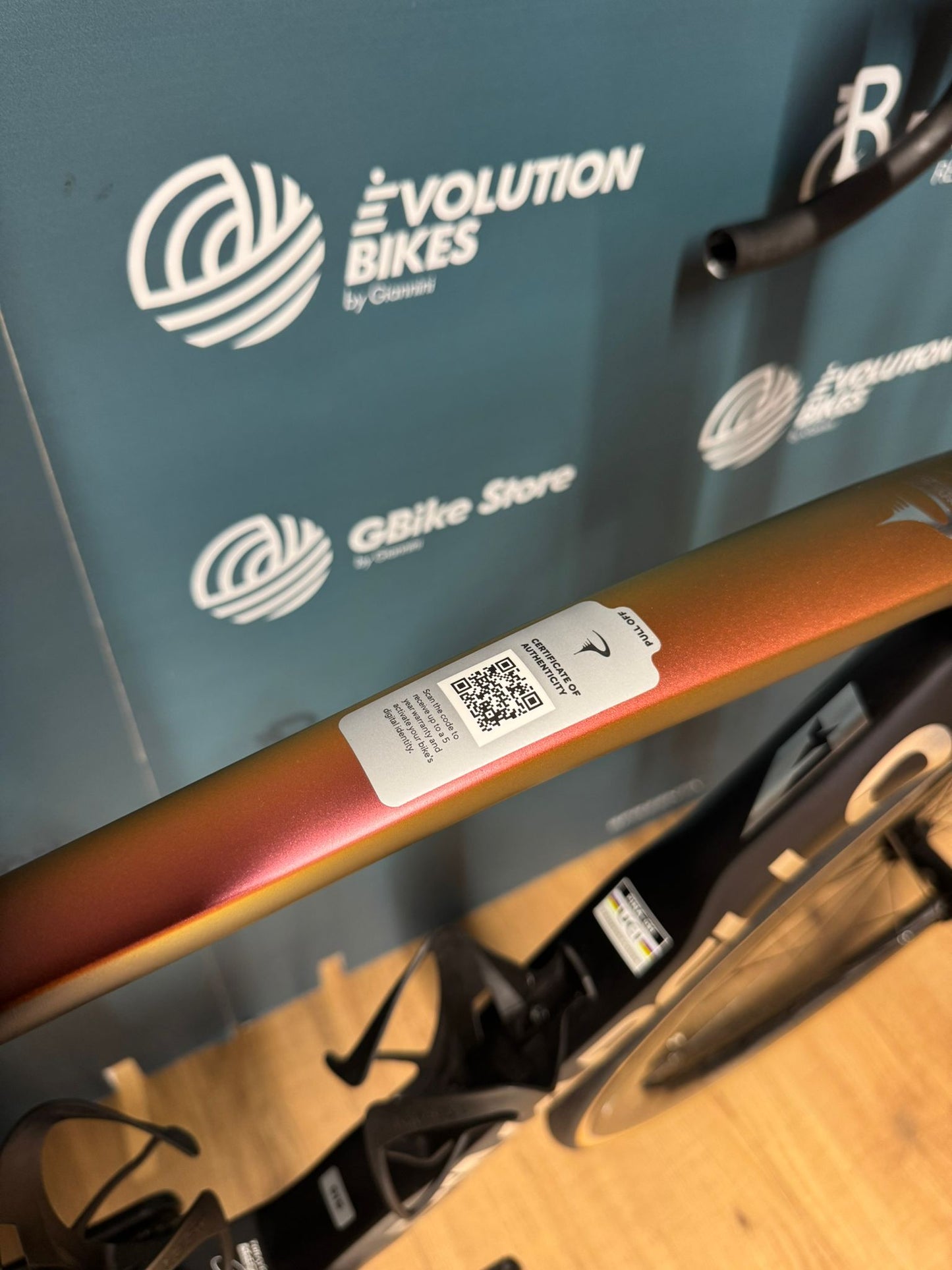 Pinarello Dogma F Rojo E1 AXS 12v Tamaño 51.5 - Usado