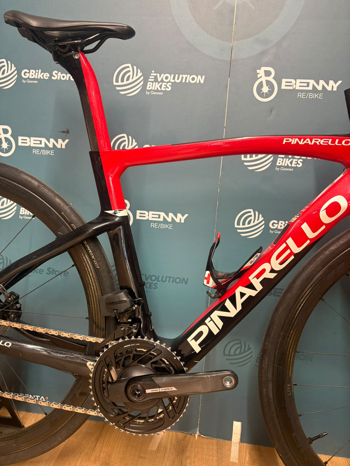 Pinarello F Force AXS D2 Taglia 50 - Usata