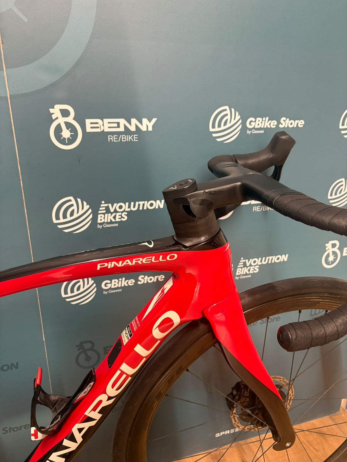 Pinarello F Force AXS D2 Taglia 50 - Usata