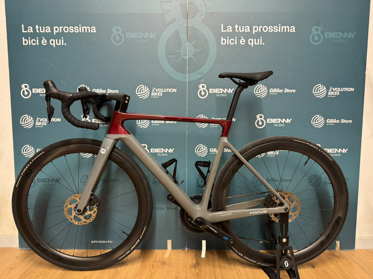 Focus Izalco Max 8.9 Taglia S - Usata