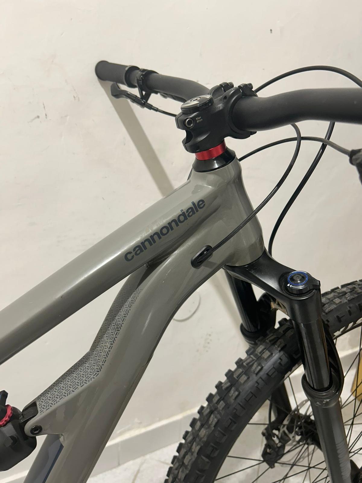 Tamanho do hábito de Cannondale L - Usado