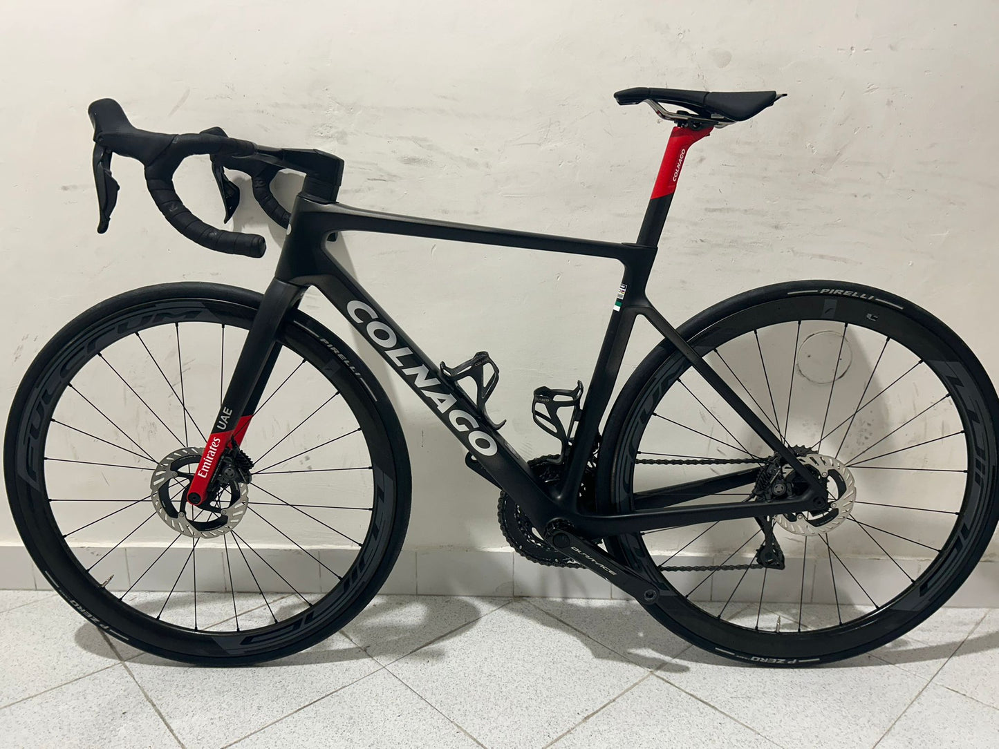 Colnago V4Rs TEAM UAE EMIRATES Taglia 485 - Usata