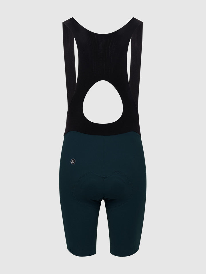 Kurze Pissei -Latzhose erste Haut 2025