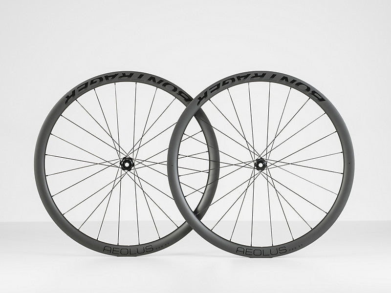 Bontrager Aeolus Pro 37 TLR DISC FEELS